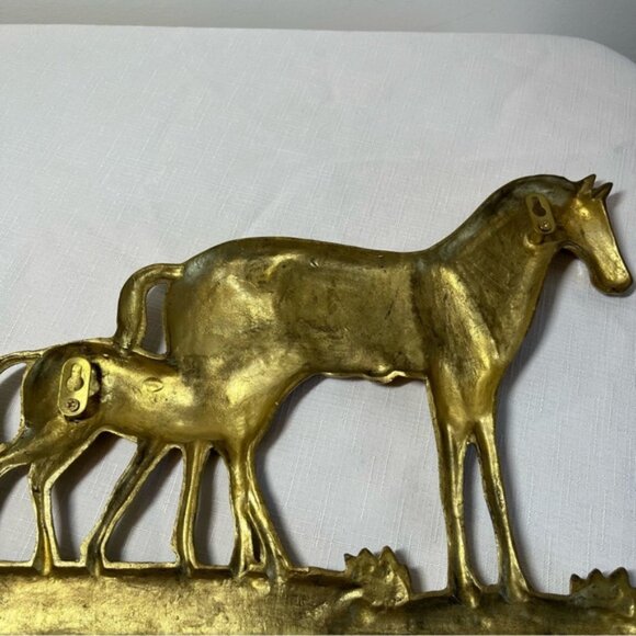 Vintage BRASS Horse and Foal Wall hanging UNIQUE - Picture 6 of 6